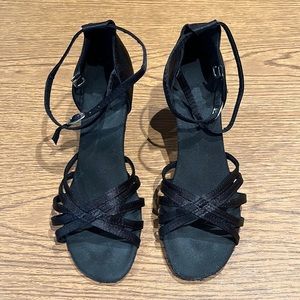 Women’s Black Flexible Dance Shoe